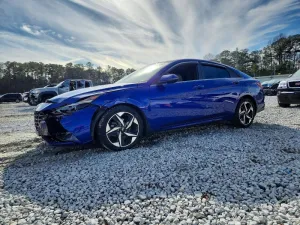 2022 HYUNDAI ELANTRA