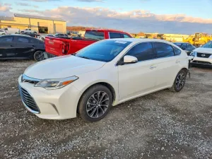 2018 TOYOTA AVALON