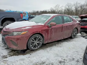 2018 TOYOTA CAMRY