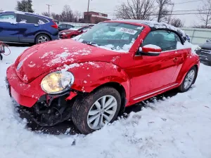 2013 VOLKSWAGEN BEETLE