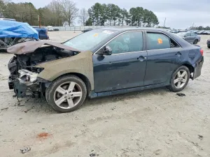 2012 TOYOTA CAMRY