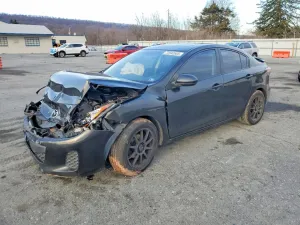 2012 MAZDA 3
