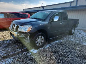 2004 NISSAN TITAN