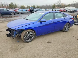 2025 HYUNDAI ELANTRA