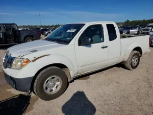 2017 NISSAN FRONTIER