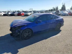 2022 HYUNDAI ELANTRA