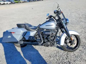 2020 HARLEY-DAVIDSON FL