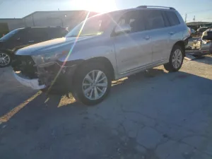 2012 TOYOTA HIGHLANDER