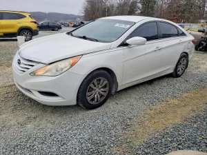 2011 HYUNDAI SONATA