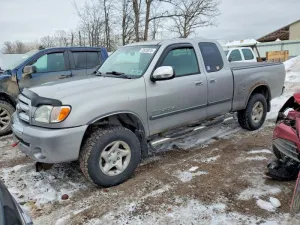 2004 TOYOTA TUNDRA
