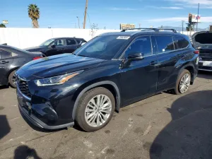 2023 TOYOTA HIGHLANDER