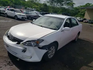 2004 TOYOTA CAMRY