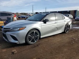 2018 TOYOTA CAMRY