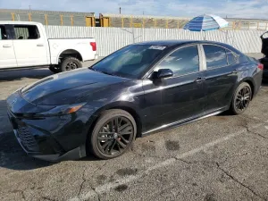 2025 TOYOTA CAMRY