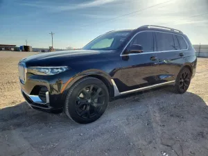2022 BMW X7