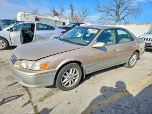 2001 TOYOTA CAMRY