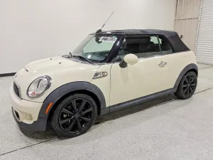2014 MINI COOPER