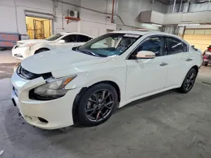 2014 NISSAN MAXIMA