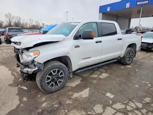 2015 TOYOTA TUNDRA
