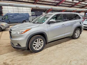 2015 TOYOTA HIGHLANDER
