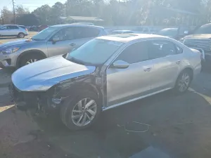 2018 VOLKSWAGEN PASSAT