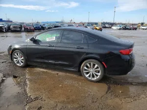 2016 CHRYSLER 200