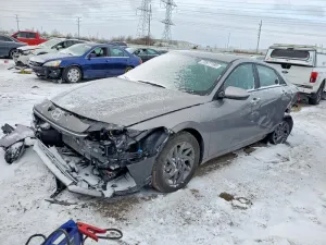 2024 HYUNDAI ELANTRA