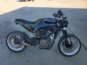 2019 HUSQVARNA SVARTPILEN