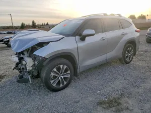 2022 TOYOTA HIGHLANDER