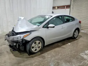 2017 KIA FORTE
