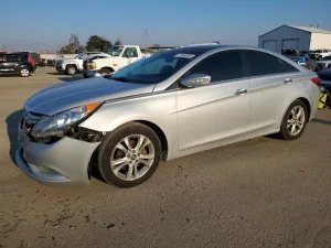 2013 HYUNDAI SONATA