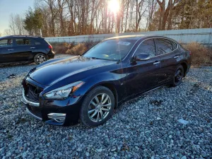 2015 INFINITI Q70