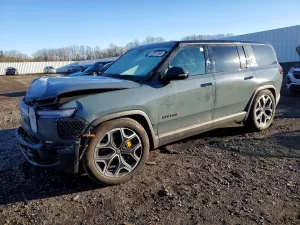 2025 RIVIAN R1S PREMIU