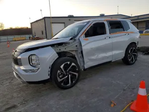 2024 MITSUBISHI OUTLANDER