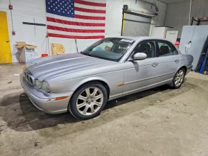 2004 JAGUAR XJ8