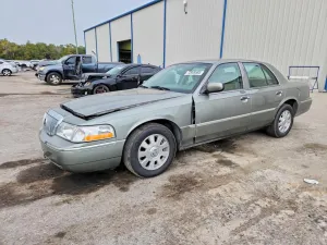 2003 MERCURY GRMARQUIS