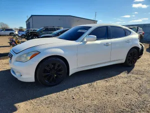 2012 INFINITI M37
