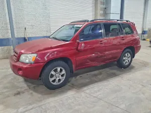 2004 TOYOTA HIGHLANDER