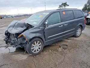 2012 CHRYSLER MINIVAN