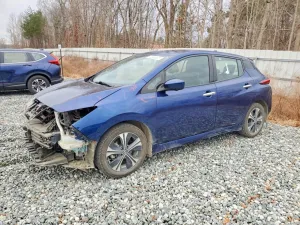 2021 NISSAN LEAF