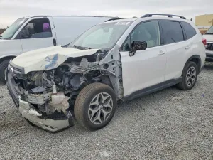 2022 SUBARU FORESTER