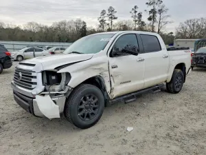 2021 TOYOTA TUNDRA