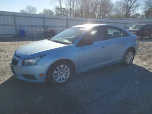 2011 CHEVROLET CRUZE