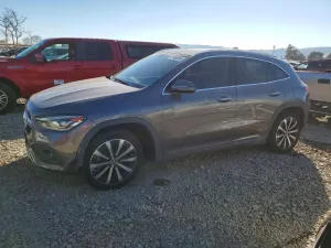 2022 MERCEDES-BENZ GLA-CLASS