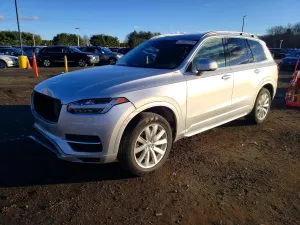 2017 VOLVO XC90