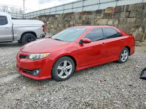 2013 TOYOTA CAMRY