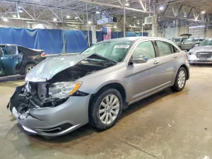 2013 CHRYSLER 200