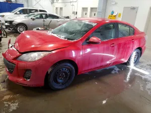 2013 MAZDA 3