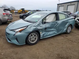 2017 TOYOTA PRIUS
