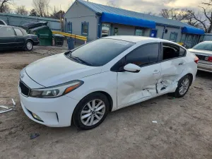 2017 KIA FORTE